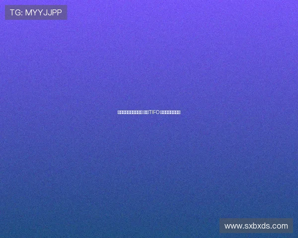 重庆球迷看台打出你好 龙哥TIFO 向主帅张外龙致敬